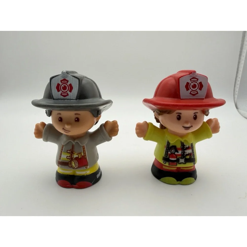 Fisher Price Little People Musical Red Fire Truck Working Lights & Sound